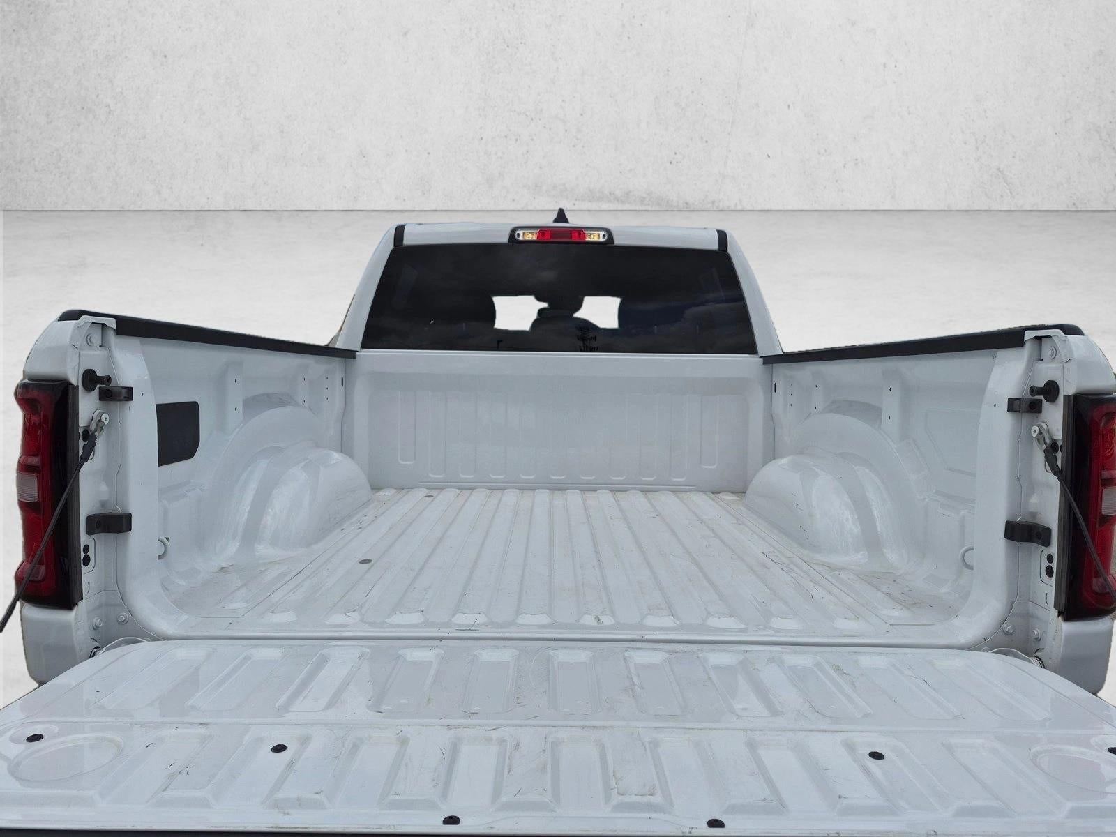 2025 RAM 1500 Tradesman Crew Cab 4x2 5'7" Box