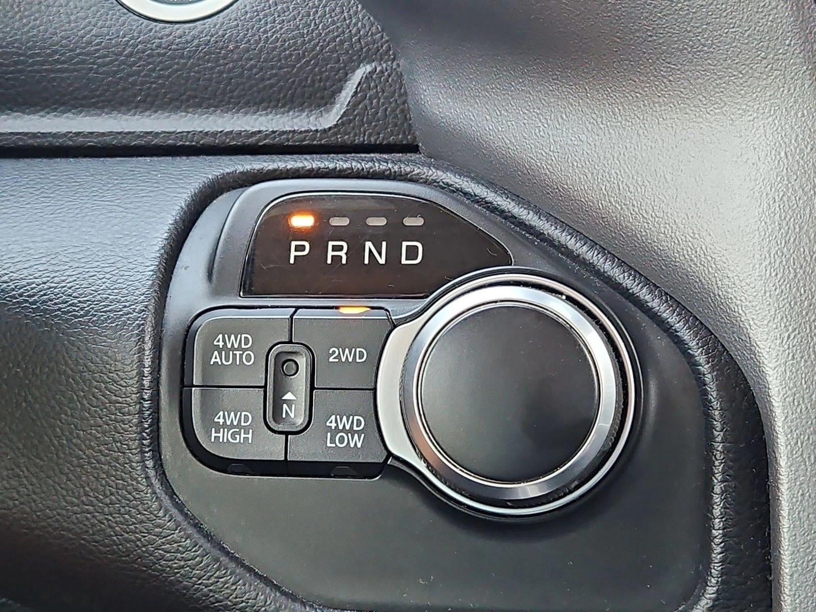 2019 RAM 1500 Big Horn/Lone Star Crew Cab 4x4 5'7" Box