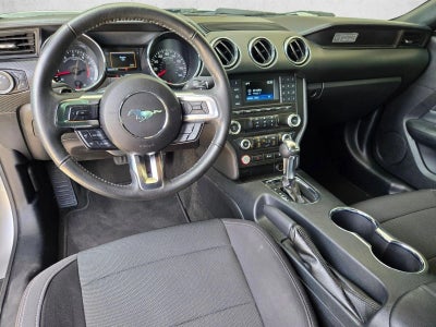 2016 Ford Mustang V6