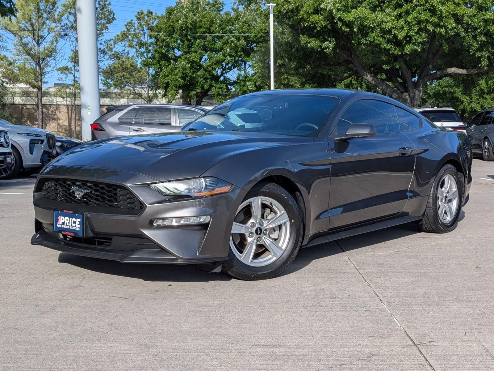 2020 Ford Mustang EcoBoost