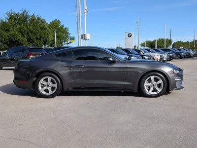 2020 Ford Mustang EcoBoost