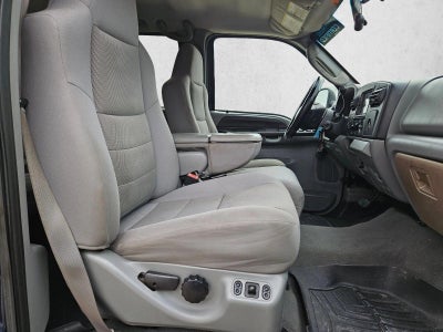2006 Ford Super Duty F-350 SRW XL
