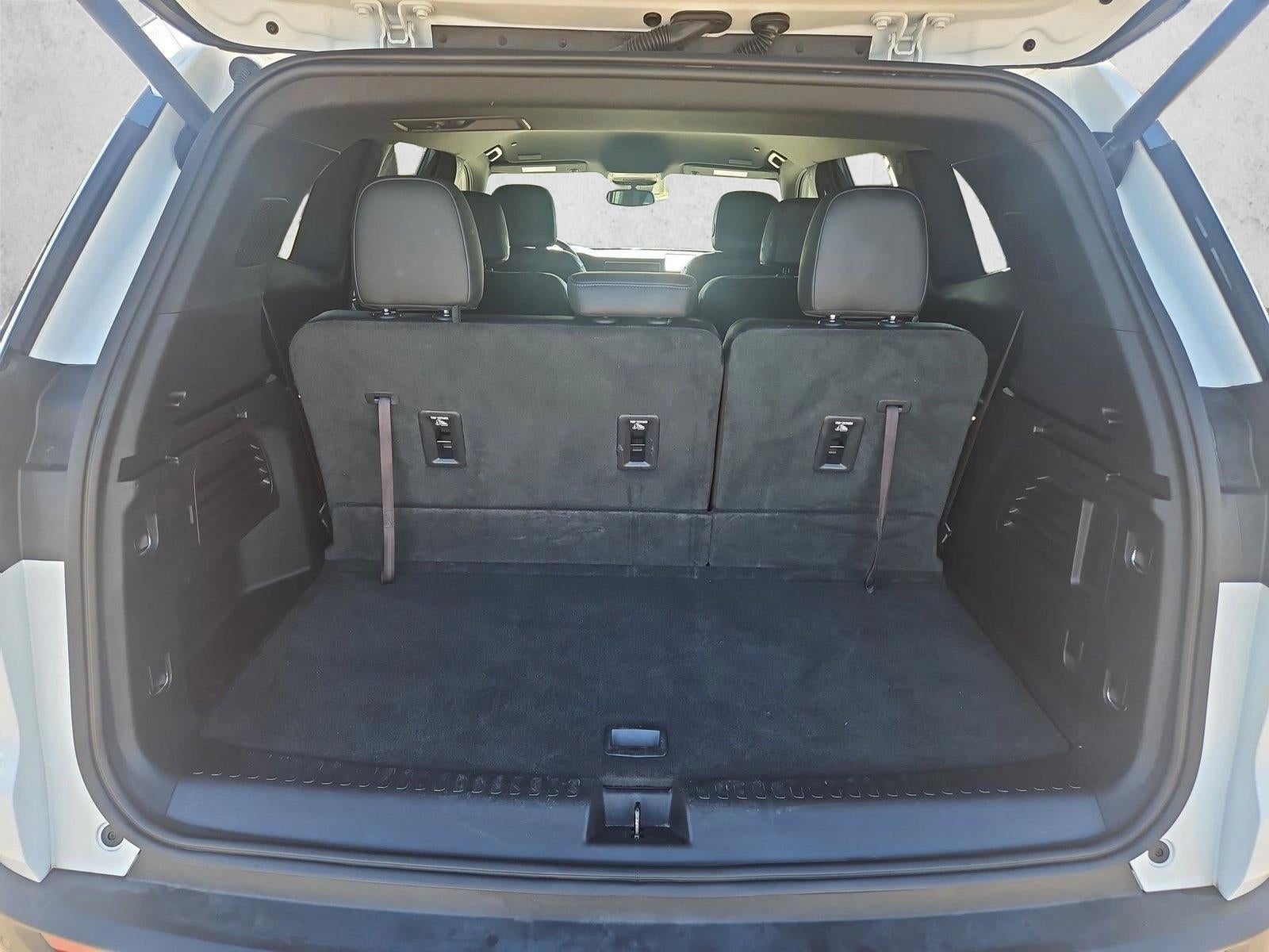 2024 GMC Acadia Elevation