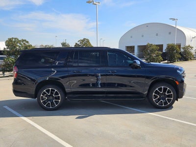 2024 Chevrolet Suburban RST