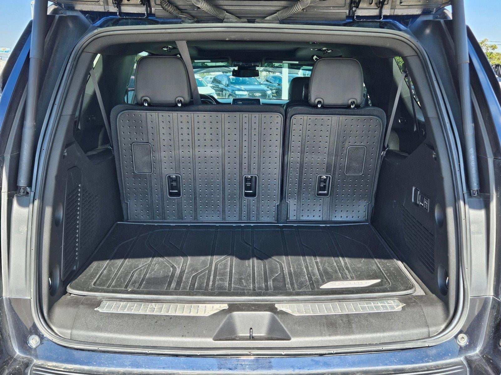 2024 Chevrolet Suburban RST