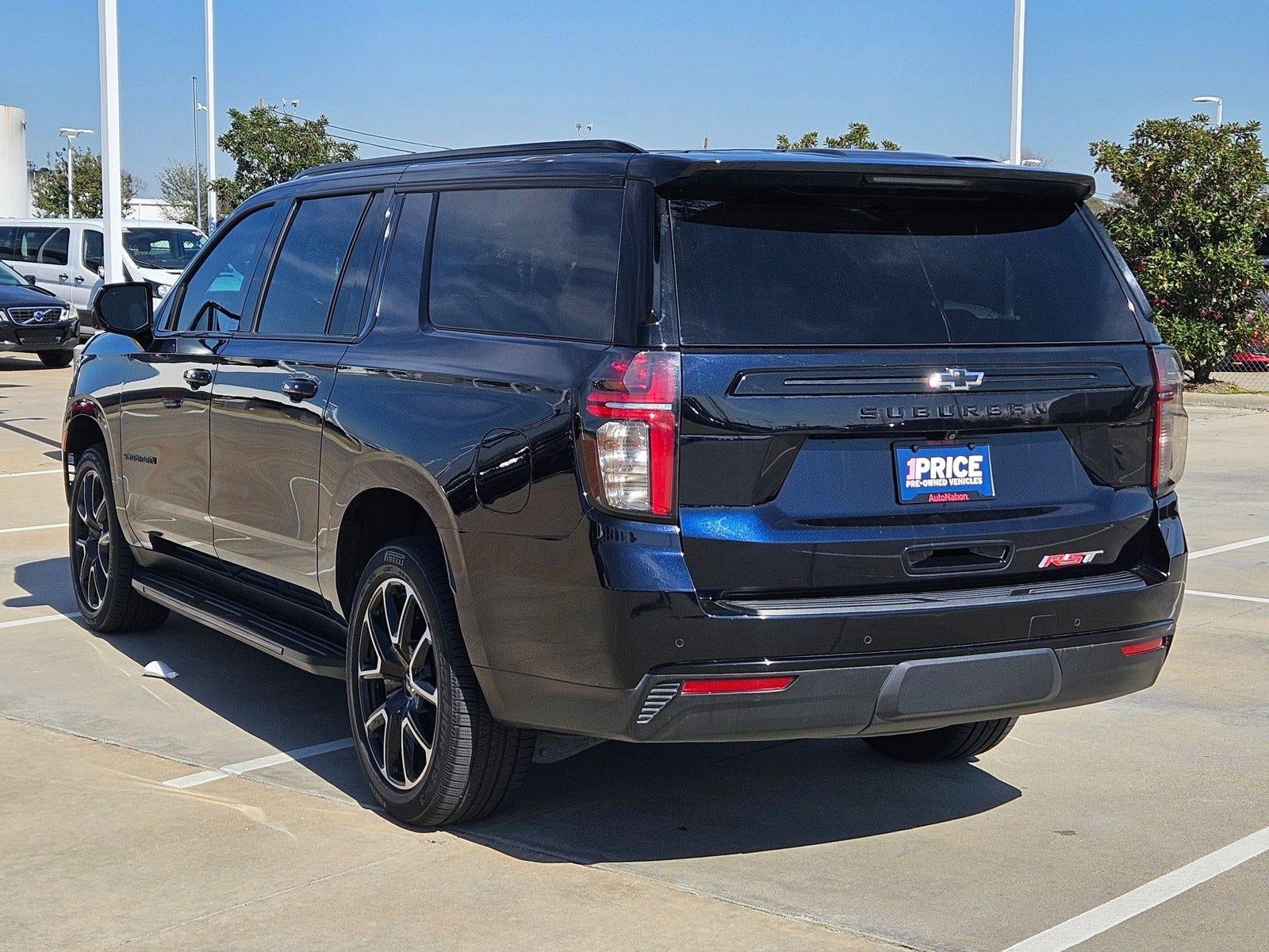 2024 Chevrolet Suburban RST