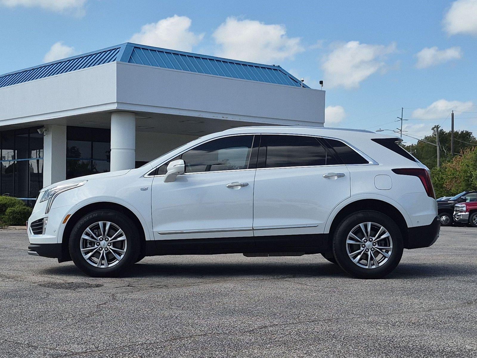 2022 Cadillac XT5 FWD Premium Luxury