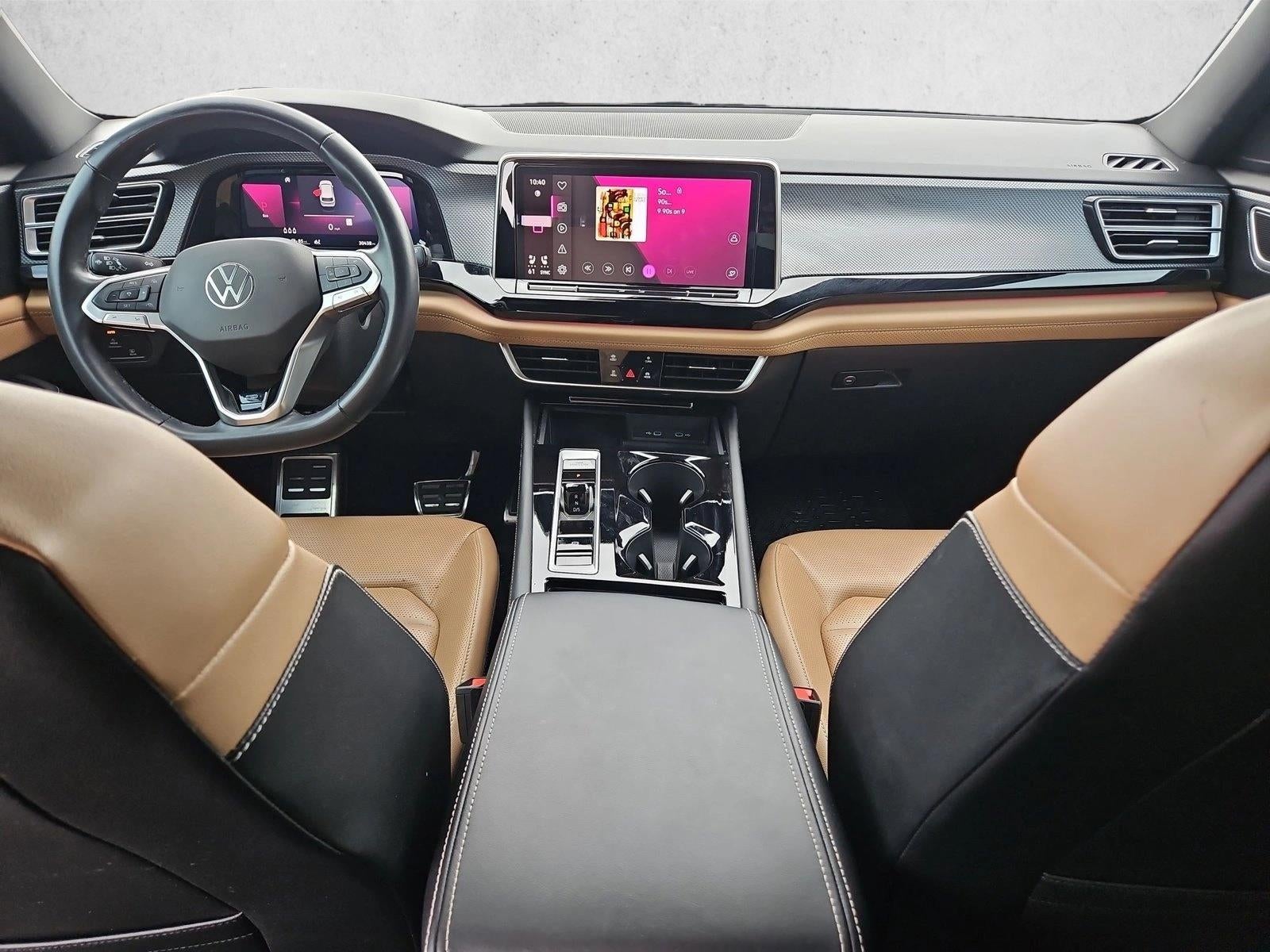 2024 Volkswagen Atlas Cross Sport 2.0T SEL R-Line