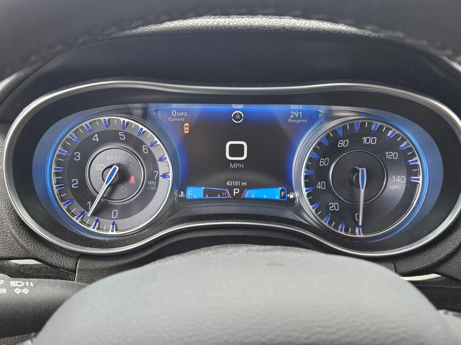 2023 Chrysler 300 Touring