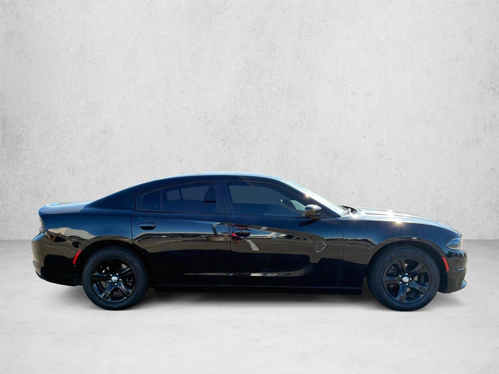 2020 Dodge Charger SXT RWD