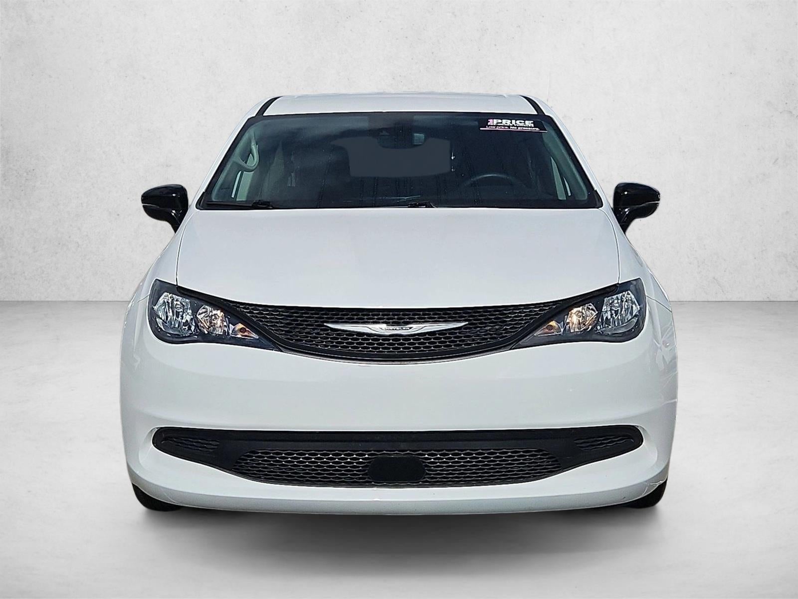 2024 Chrysler Voyager LX