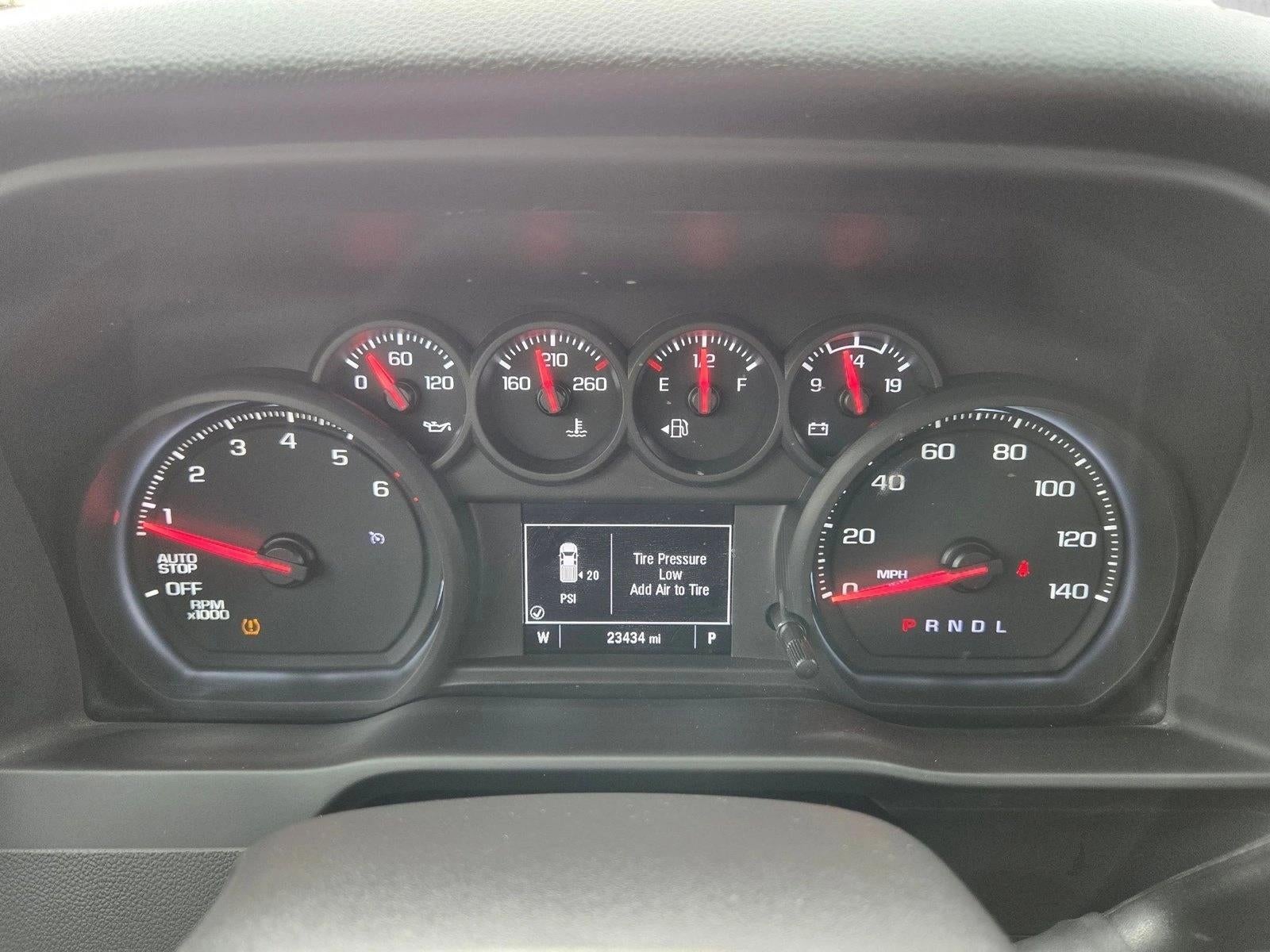 2025 Chevrolet Silverado 1500 Custom