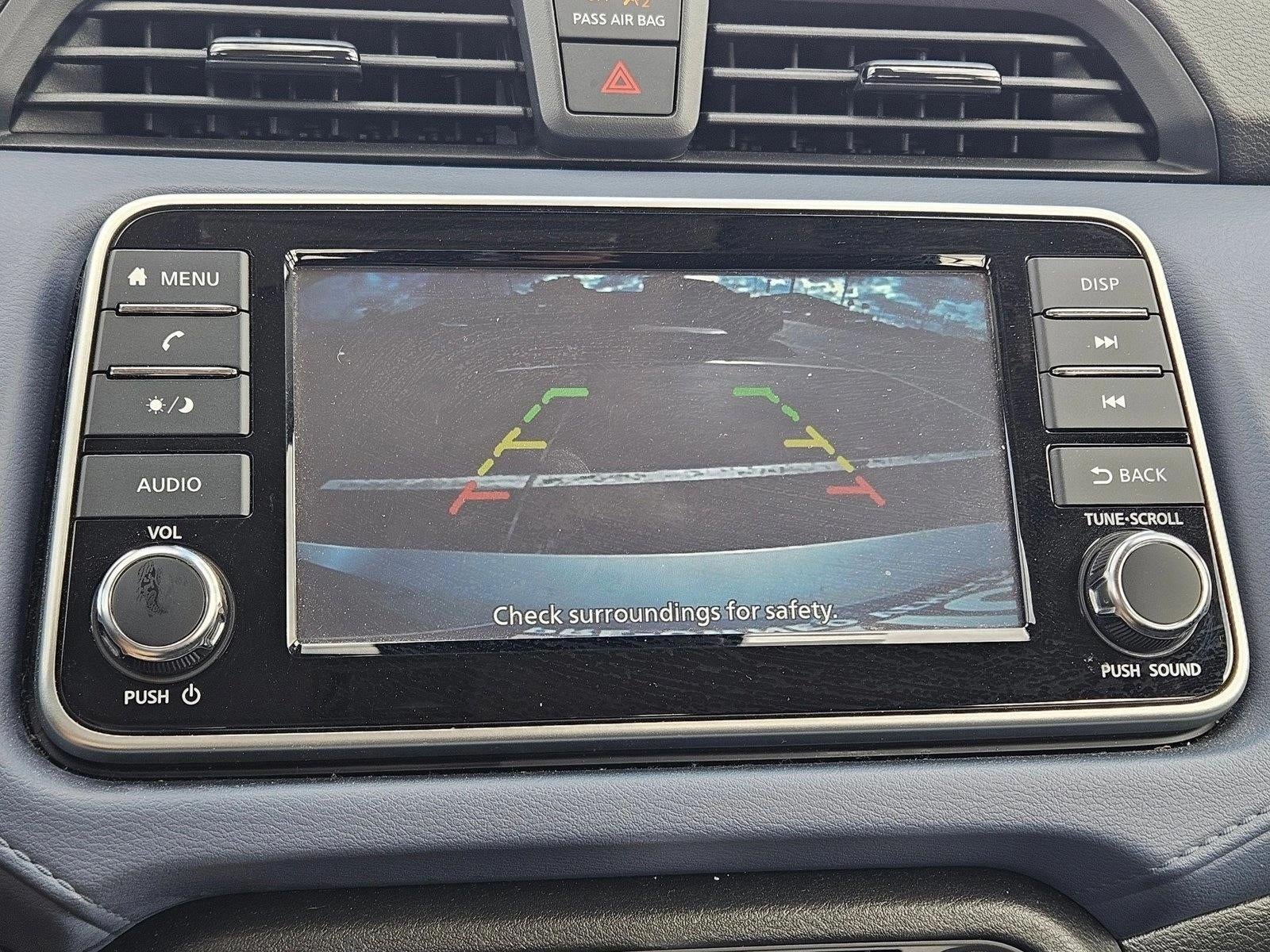 2023 Nissan Versa SV