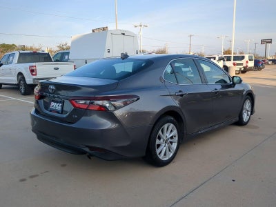 2022 Toyota Camry LE