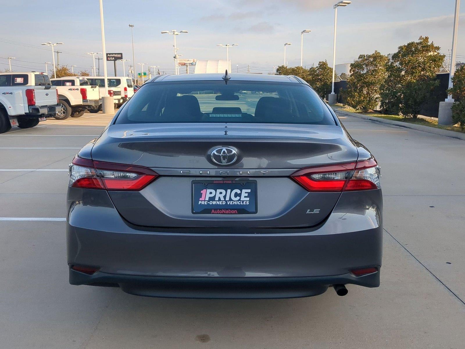 2022 Toyota Camry LE