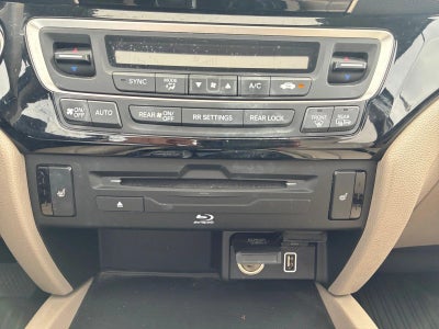 2021 Honda Pilot Touring 8-Passenger