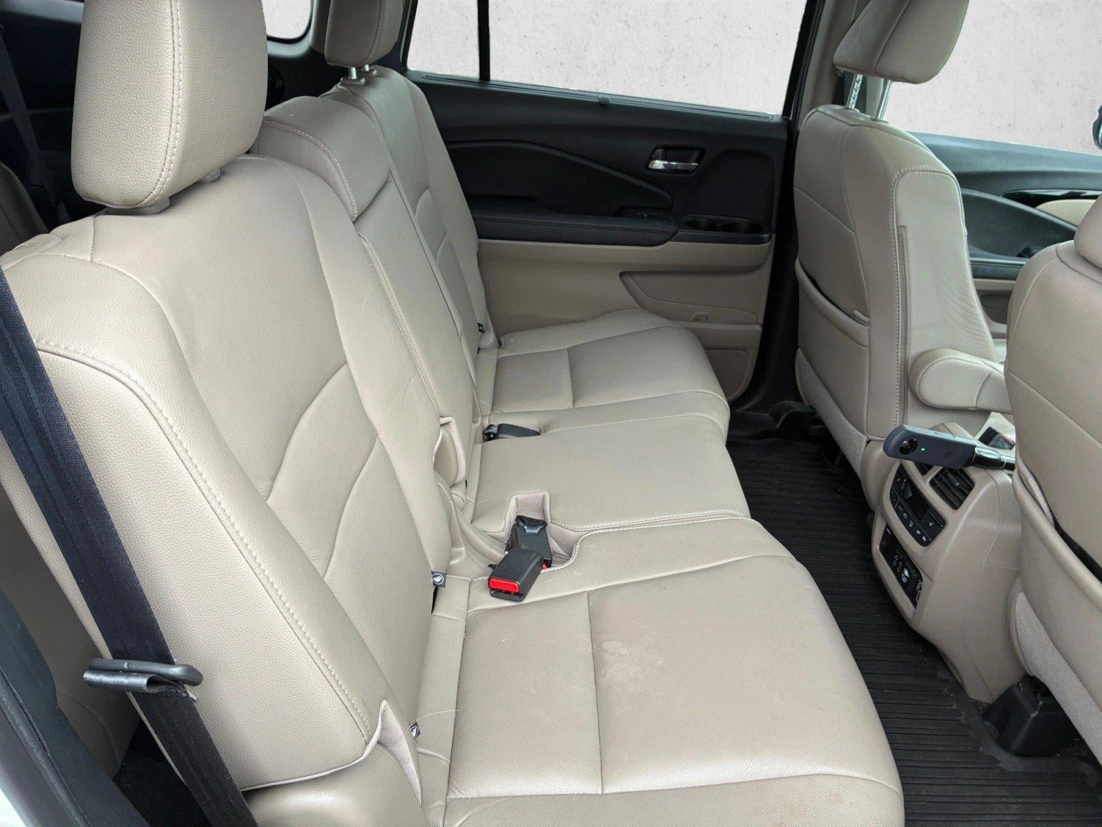 2021 Honda Pilot Touring 8-Passenger
