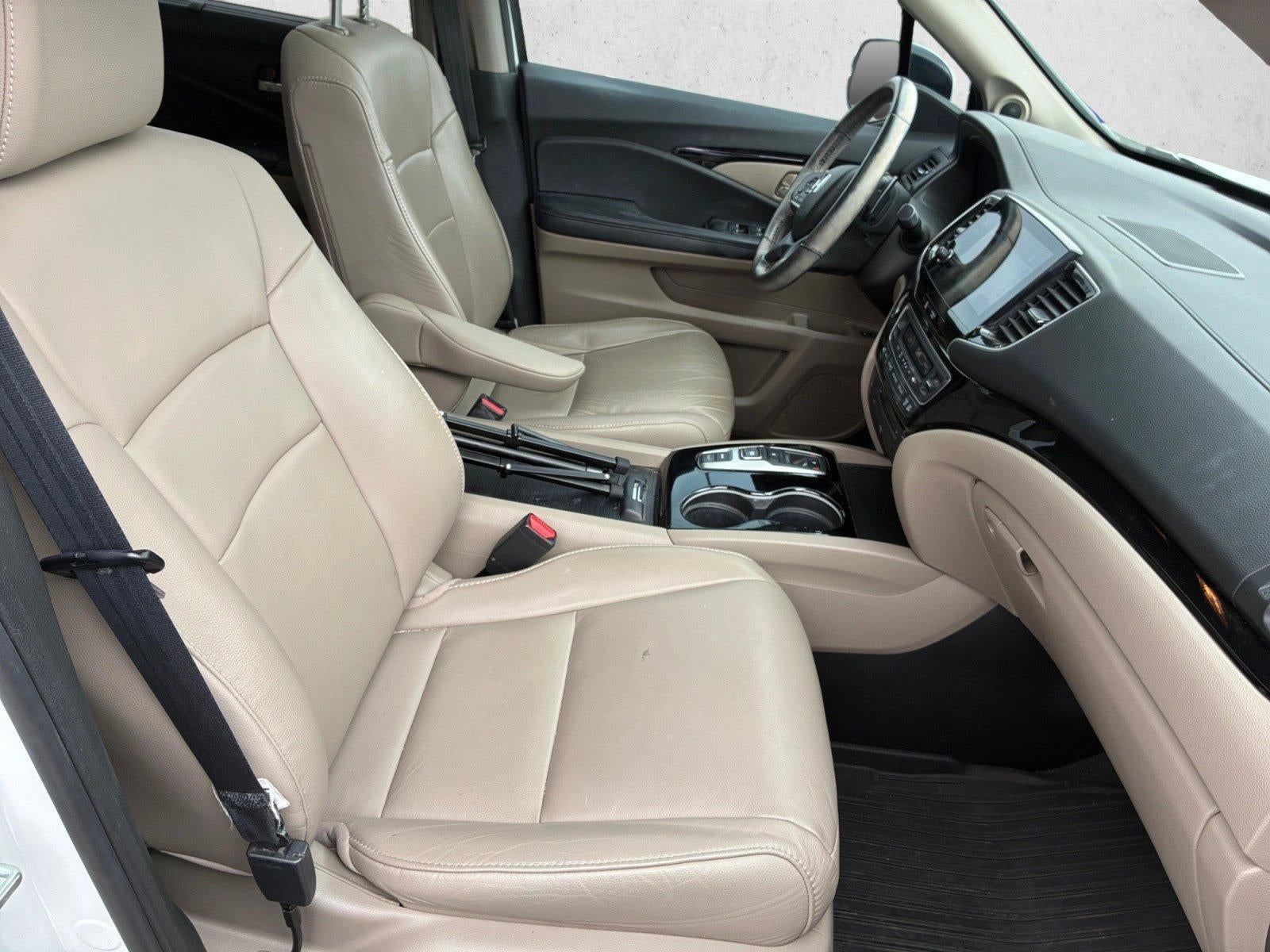 2021 Honda Pilot Touring 8-Passenger