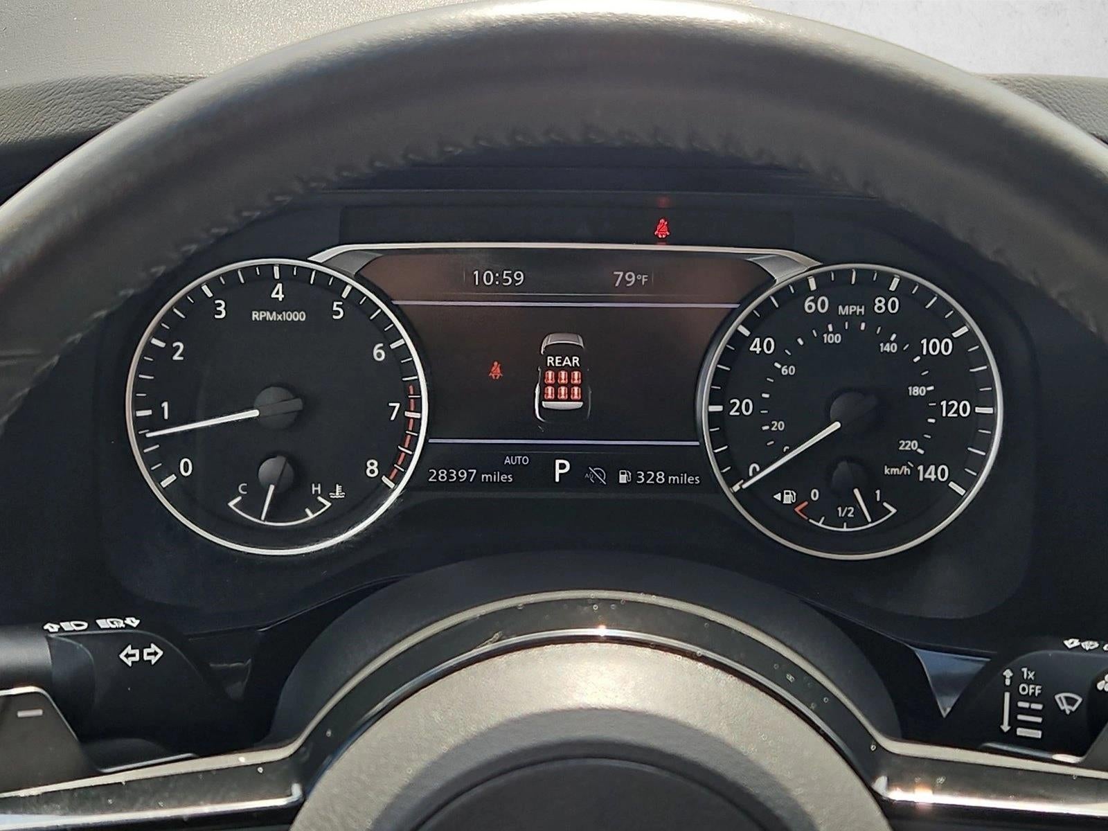 2025 Nissan Pathfinder SL