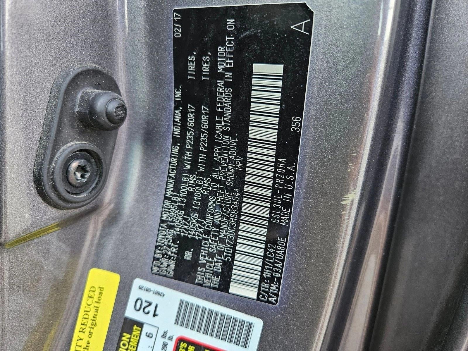 2017 Toyota Sienna XLE Auto Access Seat