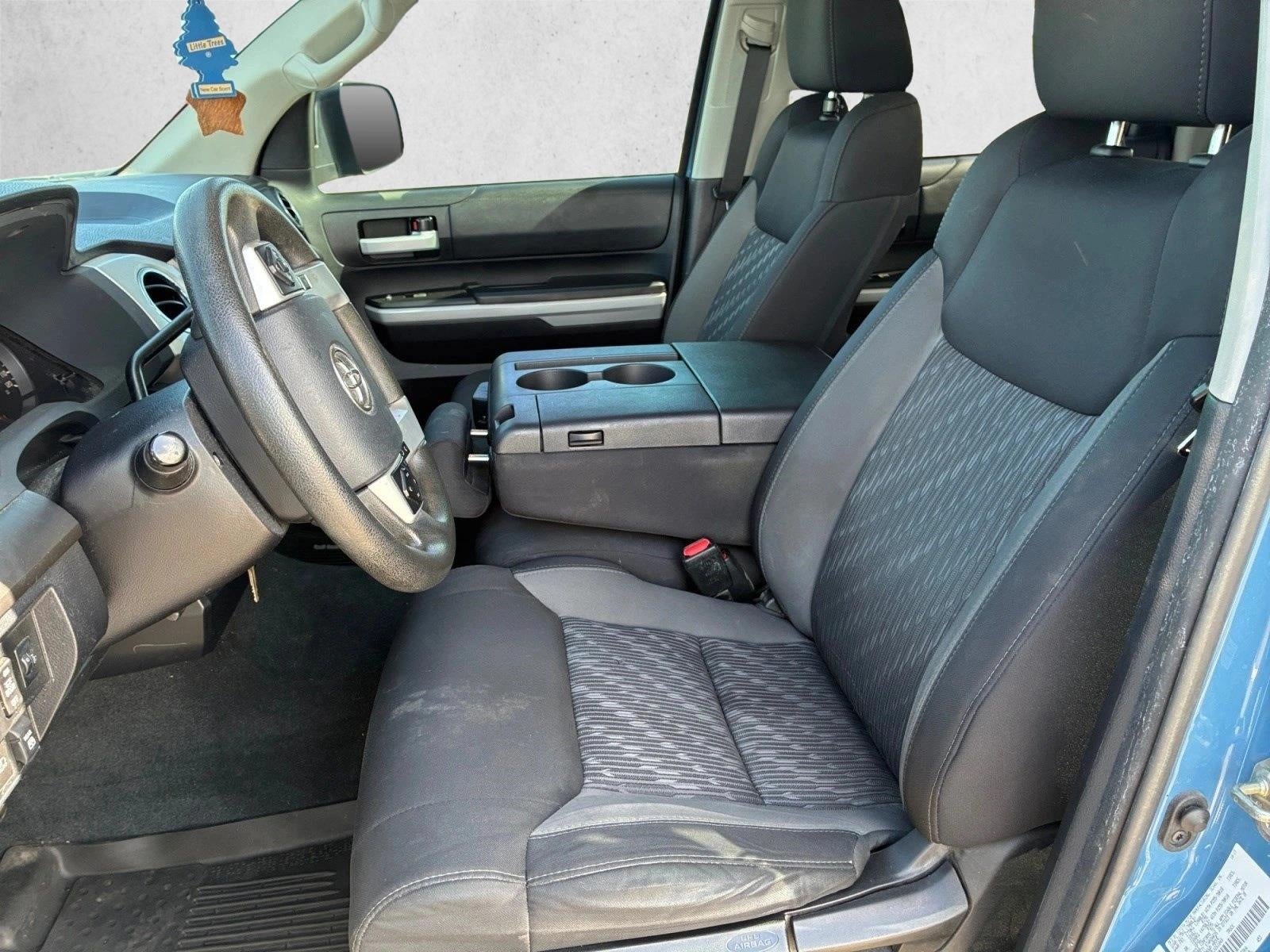 2020 Toyota Tundra 2WD SR5