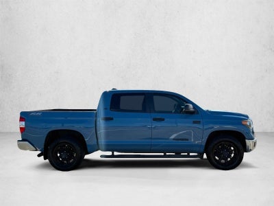 2020 Toyota Tundra 2WD SR5