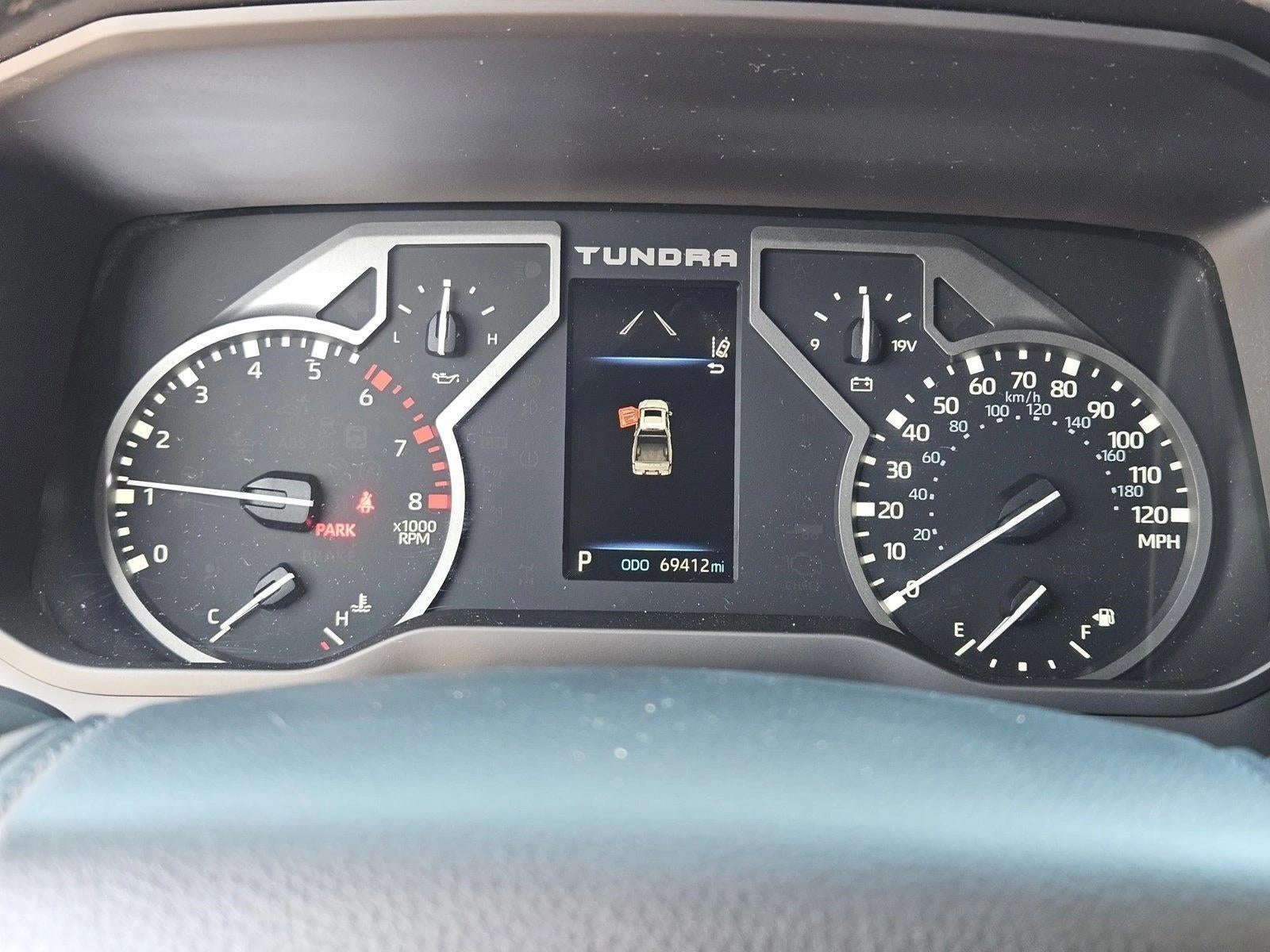 2022 Toyota Tundra 4WD SR5