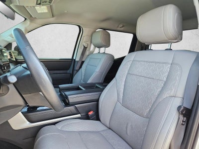 2022 Toyota Tundra 4WD SR5