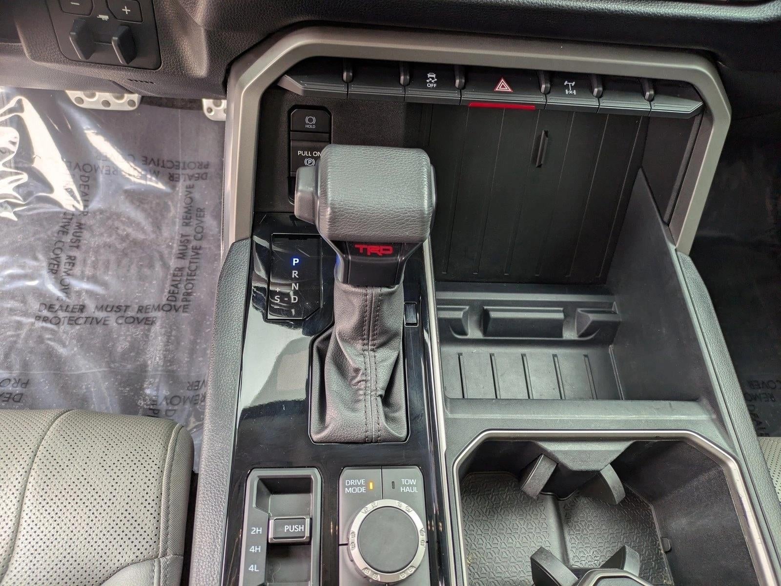 2022 Toyota Tundra 4WD SR5