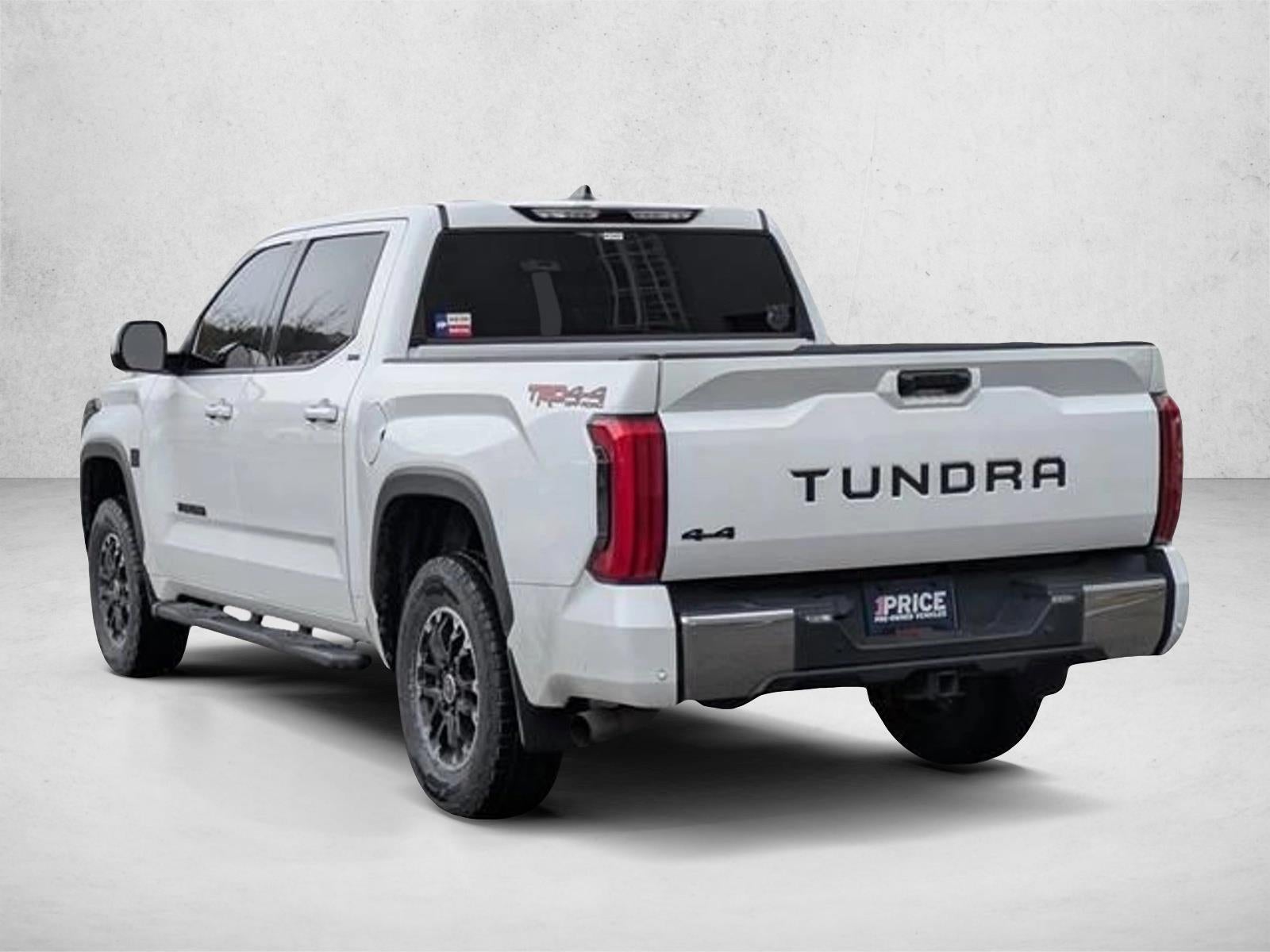 2022 Toyota Tundra 4WD SR5