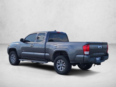 2017 Toyota Tacoma SR