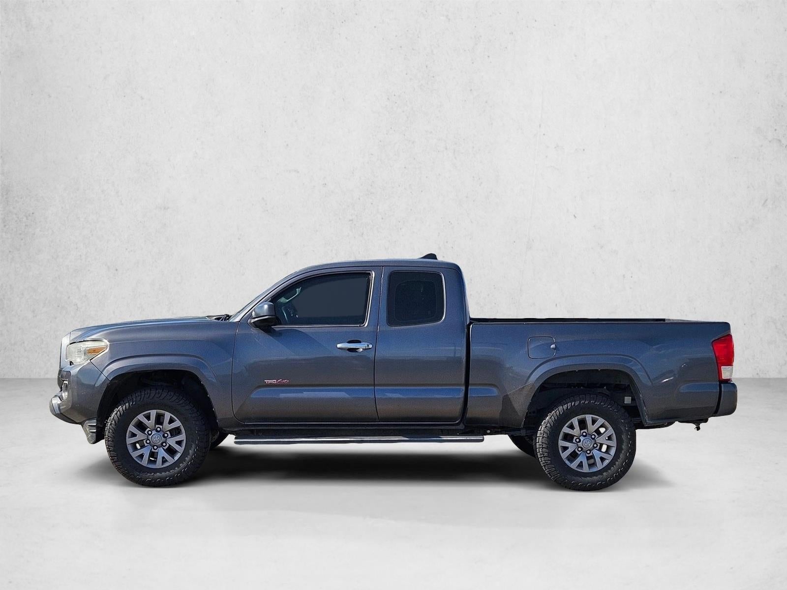 2017 Toyota Tacoma SR
