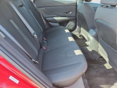 2025 Hyundai Elantra SEL Convenience