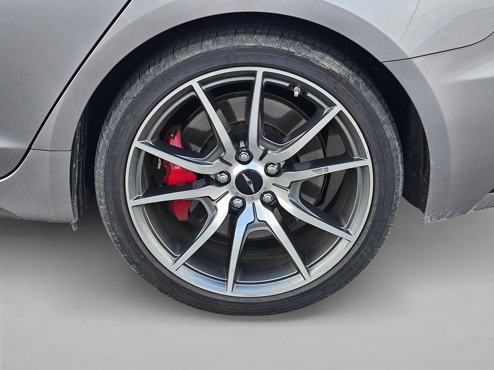 2025 Genesis G70 2.5T