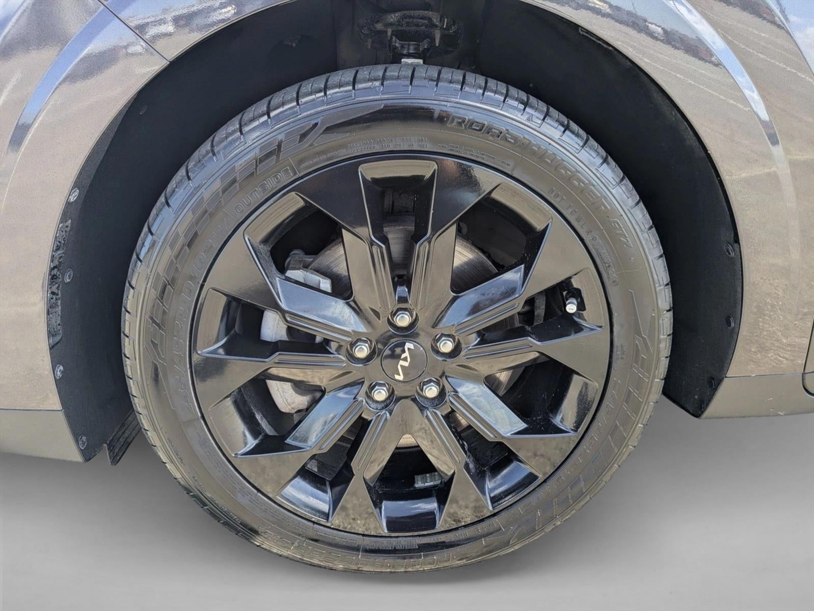 2024 Kia Carnival MPV SX
