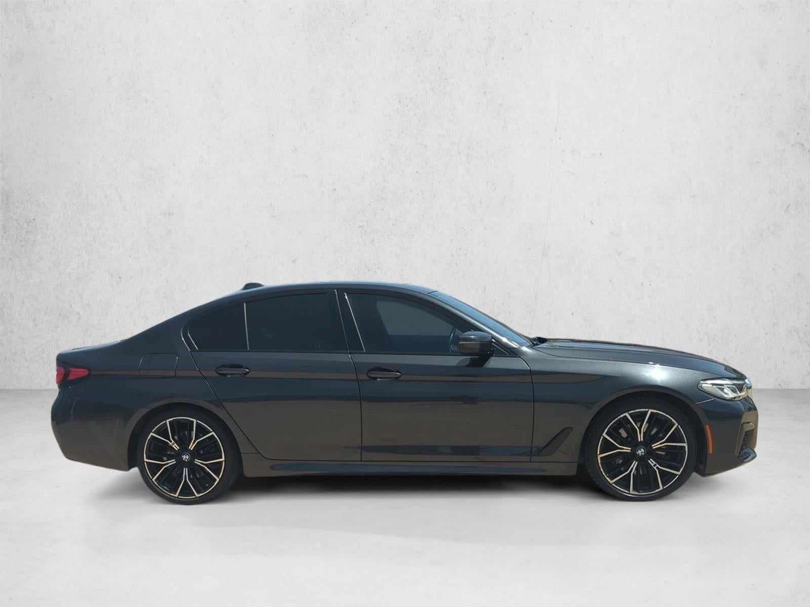 2023 BMW 530 i