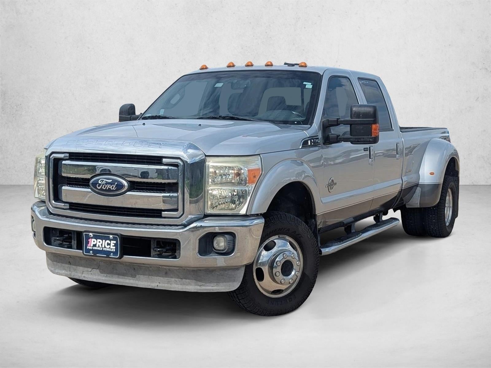 2011 Ford F-350 Lariat 4x4 Crew Cab 172-In DRW's photo