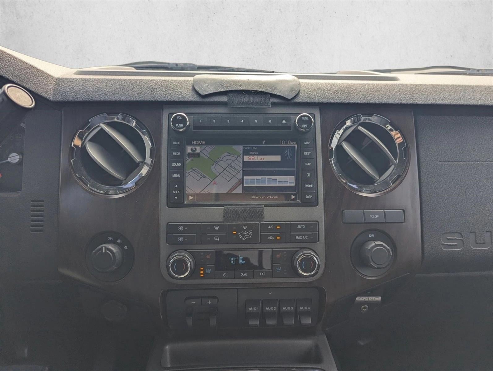 2011 Ford Super Duty F-350 DRW XL