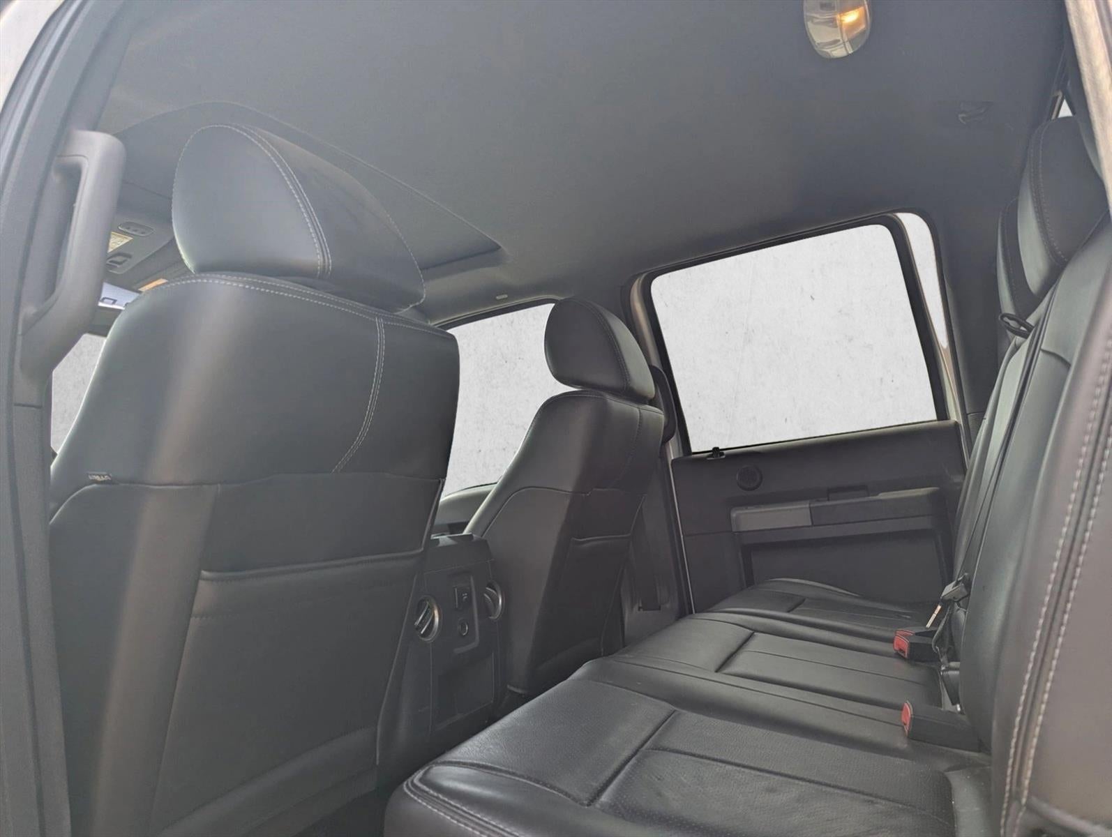 2011 Ford Super Duty F-350 DRW XL