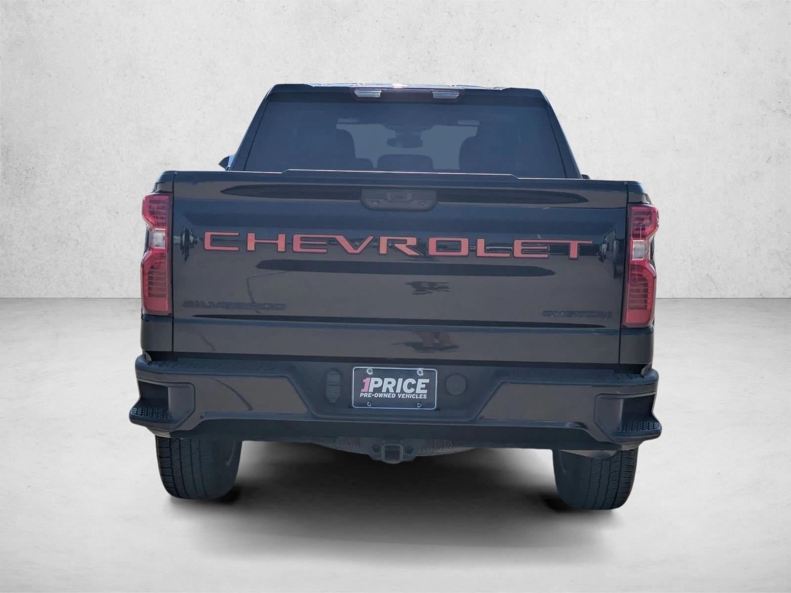 2022 Chevrolet Silverado 1500 Custom