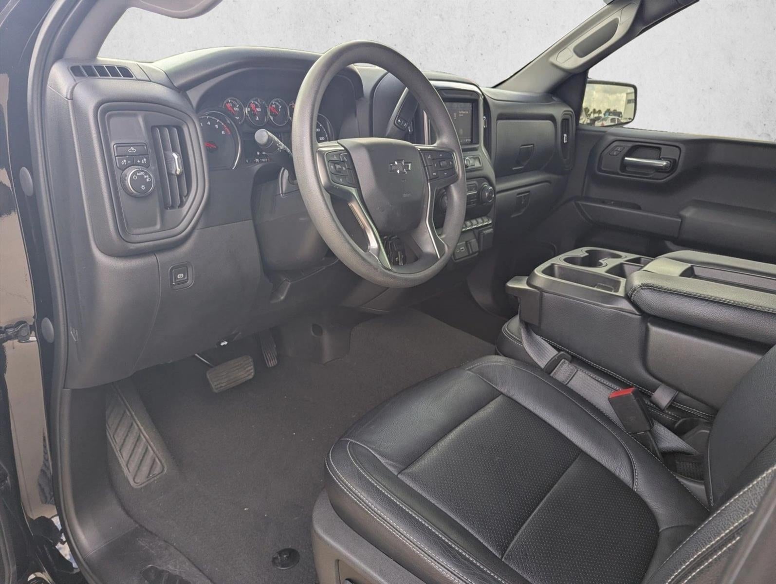 2022 Chevrolet Silverado 1500 LTD Custom