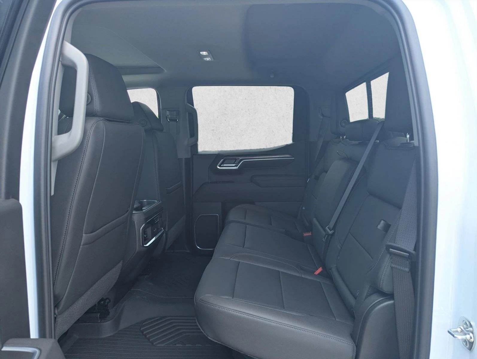 2026 Chevrolet Silverado 1500 LTZ - Photo 15