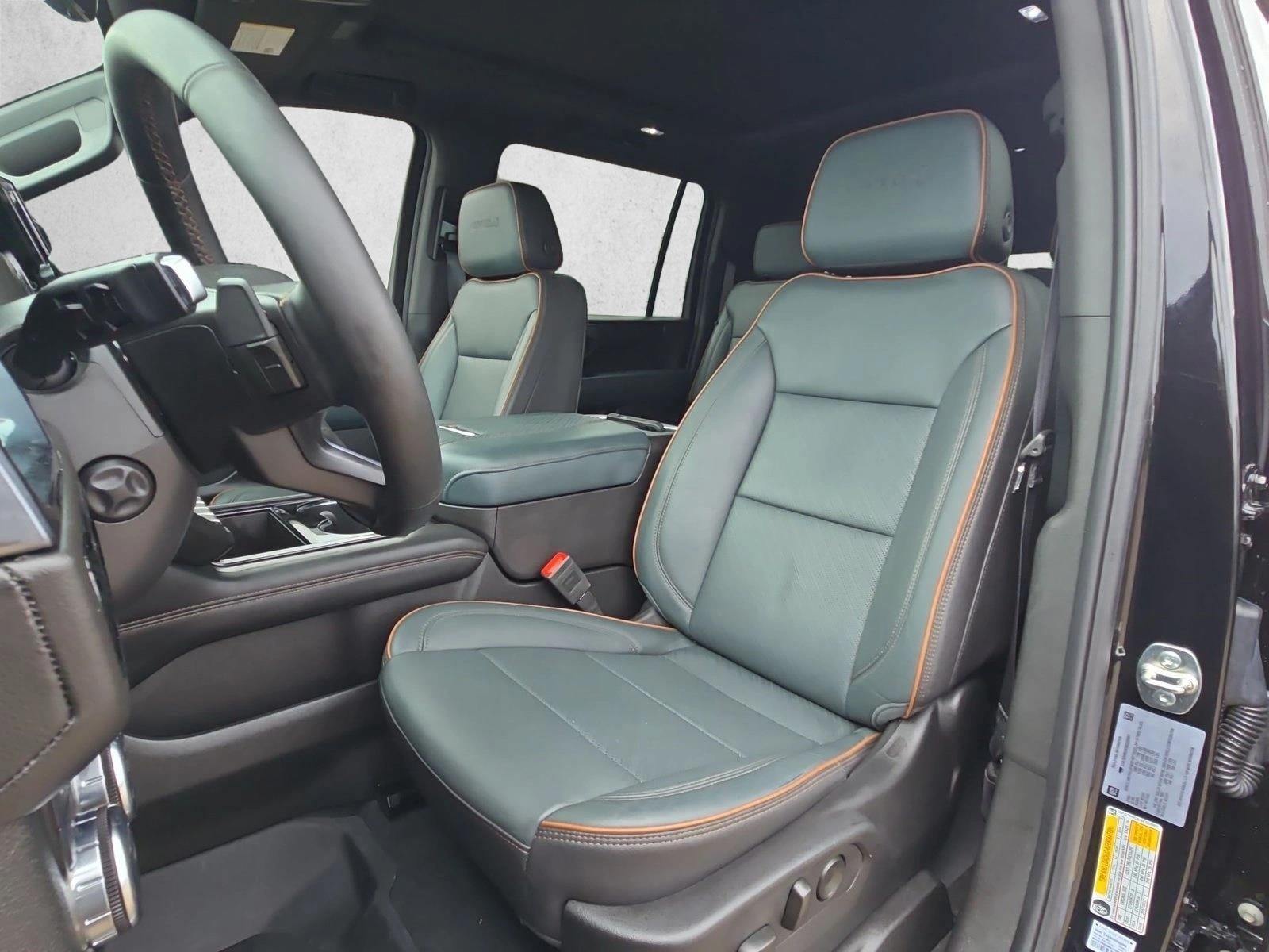 2025 GMC Yukon XL AT4
