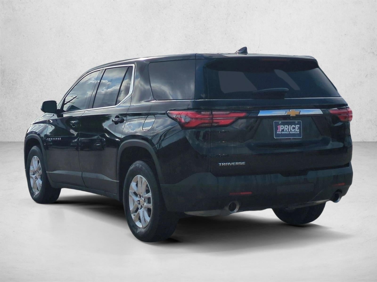 2023 Chevrolet Traverse LS