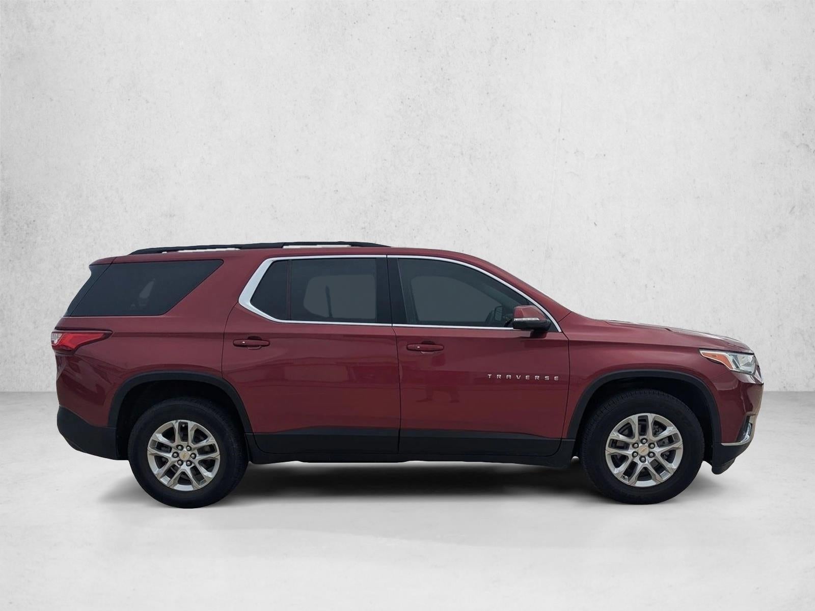 2021 Chevrolet Traverse LT Cloth
