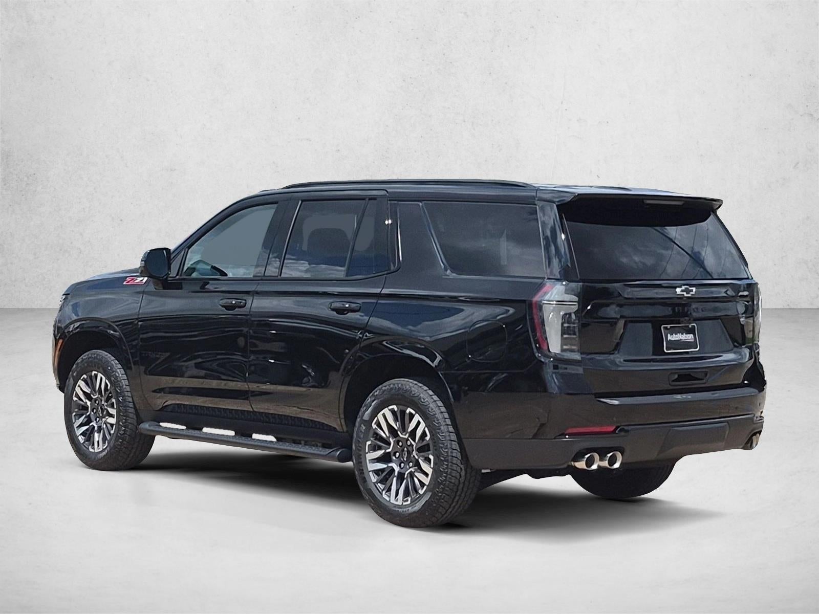 2026 Chevrolet Tahoe Z71 - Photo 9