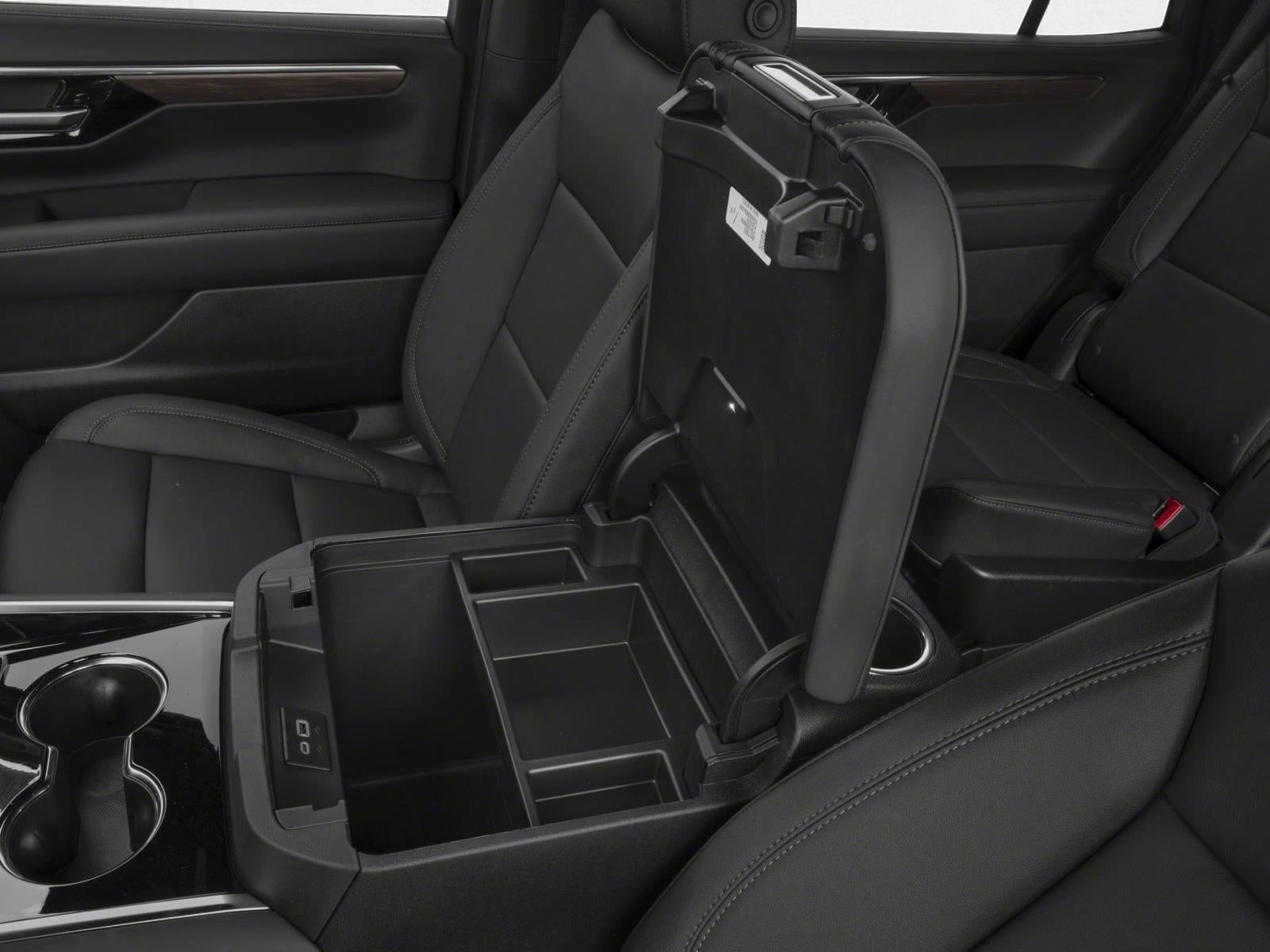 2027 Chevrolet Tahoe Z71 - Photo 10