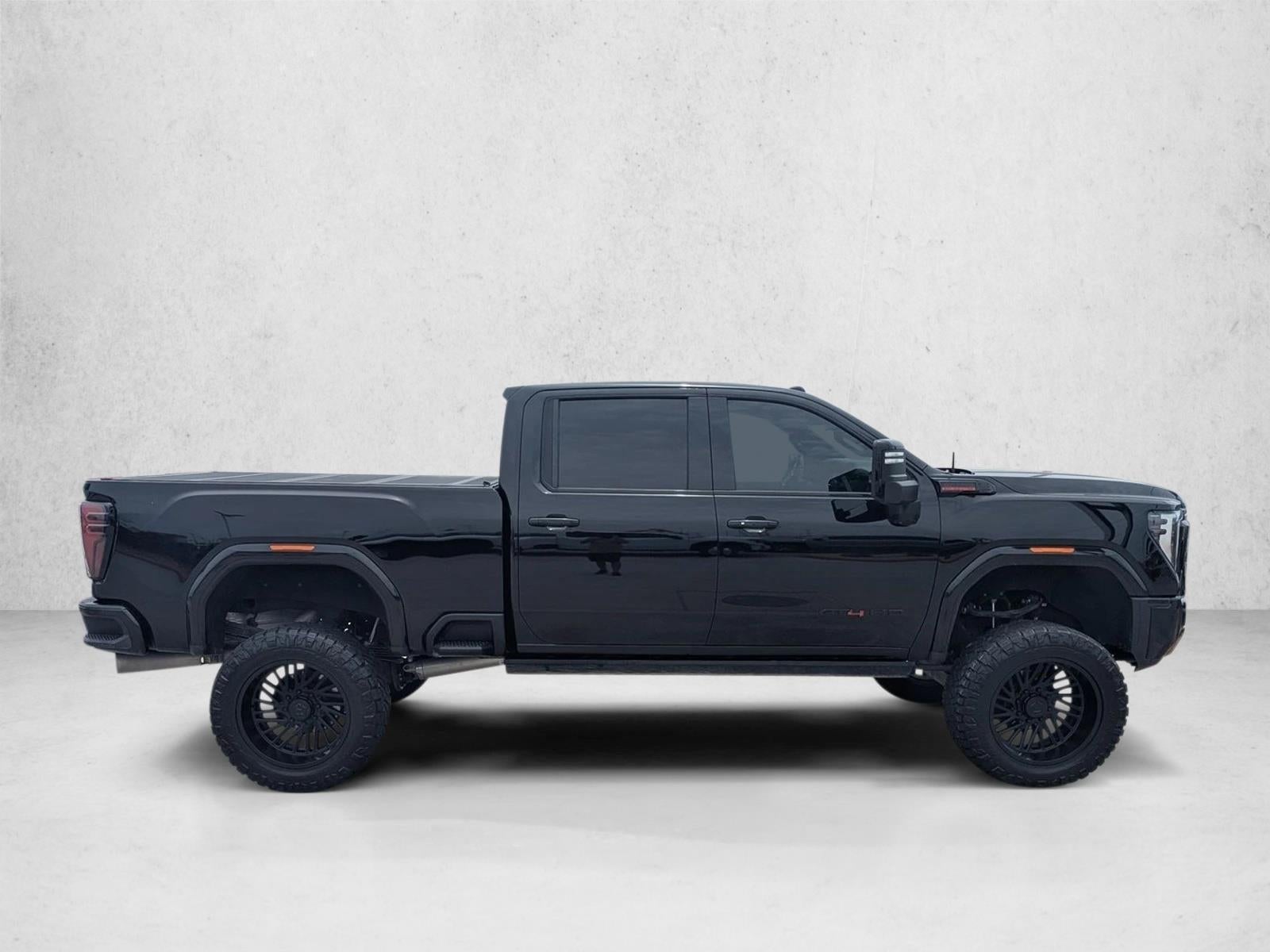2025 GMC Sierra 2500 HD AT4