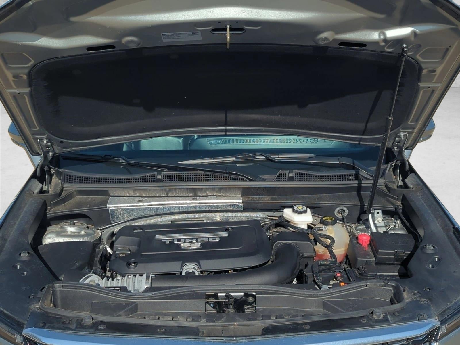 2025 Cadillac XT4 Premium Luxury