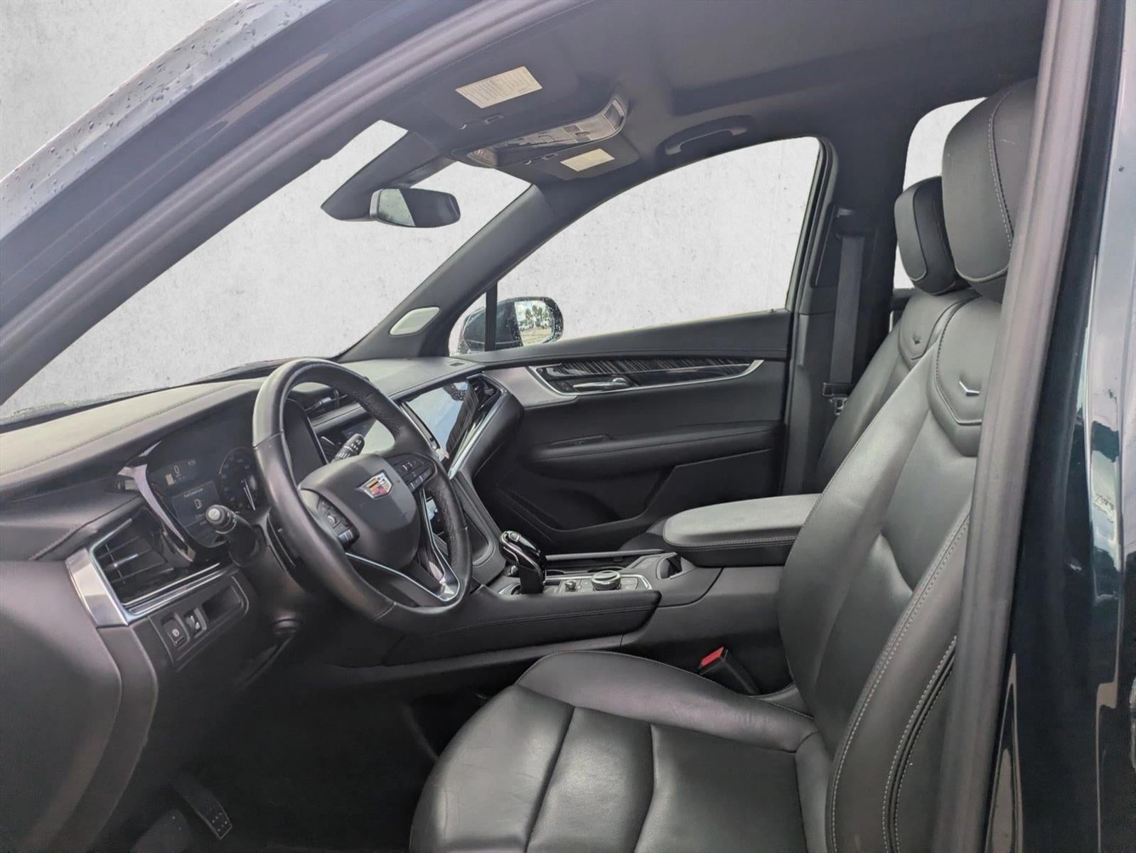 2025 Cadillac XT6 Premium Luxury